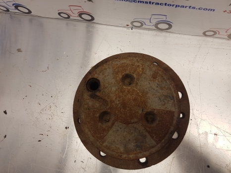 Case Hub Cover 4472452036 Zf Apl 330 81437c1 - Moyeu pour Tracteur agricole: photos 3 Case Hub Cover 4472452036 Zf Apl 330 81437c1 - Moyeu pour Tracteur agricole: photos 3