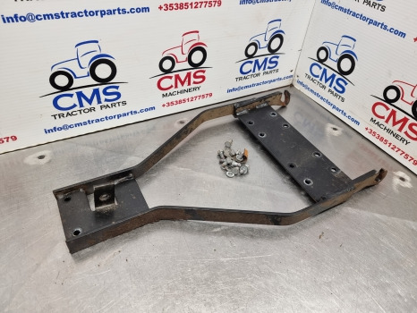 Case Jx80, Jx Models, Jx60, Jx70, Jx95, Bonnet Hood Support 5093824 - Carrosserie et extérieur: photos 5 Case Jx80, Jx Models, Jx60, Jx70, Jx95, Bonnet Hood Support 5093824 - Carrosserie et extérieur: photos 5