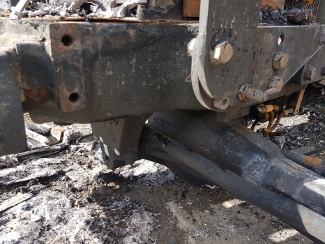 Case Maxxum 130, Puma 125, 115, 155 Steyr Profi Bolster, Axle Support 87716758 - Essieu et pièces pour Tracteur agricole: photos 1 Case Maxxum 130, Puma 125, 115, 155 Steyr Profi Bolster, Axle Support 87716758 - Essieu et pièces pour Tracteur agricole: photos 1