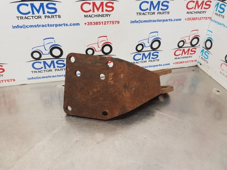 Case Mxm190, T7, T7000, Stabiliser Bracket Lhs 47127307, 84517768 - Suspension: photos 3 Case Mxm190, T7, T7000, Stabiliser Bracket Lhs 47127307, 84517768 - Suspension: photos 3