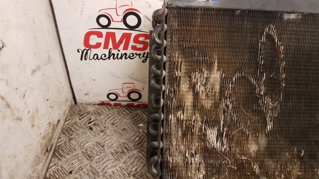 Case New Holland Tm Mxm 120 Condenser Radiator 82019425; 82023592; 82033407 - Condenseur pour Tracteur agricole: photos 3 Case New Holland Tm Mxm 120 Condenser Radiator 82019425; 82023592; 82033407 - Condenseur pour Tracteur agricole: photos 3
