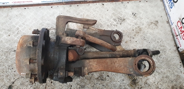 Claas Ares 826, 836 Front Axle Lhs Hub Assy 6000105446, 6000105497, 6000103811 - Moyeu pour Tracteur agricole: photos 2 Claas Ares 826, 836 Front Axle Lhs Hub Assy 6000105446, 6000105497, 6000103811 - Moyeu pour Tracteur agricole: photos 2