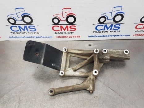 Claas Arion 530, 500, Cmatic,hexashift Alternator Support 0022356030, 0021608072 - Alternateur pour Tracteur agricole: photos 4 Claas Arion 530, 500, Cmatic,hexashift Alternator Support 0022356030, 0021608072 - Alternateur pour Tracteur agricole: photos 4