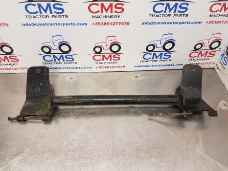 Claas Arion 640, 500, 600 Hexashift, Cmatic, Cab Door Hinge Support 0021536290 - Portière et pièces pour Tracteur agricole: photos 5 Claas Arion 640, 500, 600 Hexashift, Cmatic, Cab Door Hinge Support 0021536290 - Portière et pièces pour Tracteur agricole: photos 5