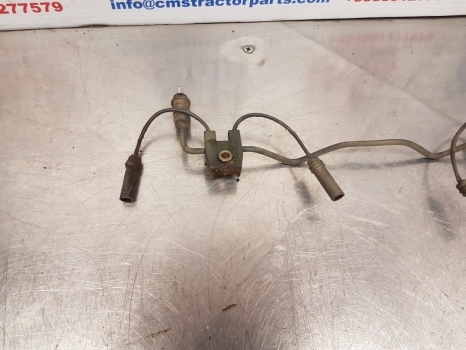 Claas Arion 640, 500, 600 Hexashift. Cmatic Glow Plug Wiring Loom 0011468770 - Câble/ Fil pour Tracteur agricole: photos 2 Claas Arion 640, 500, 600 Hexashift. Cmatic Glow Plug Wiring Loom 0011468770 - Câble/ Fil pour Tracteur agricole: photos 2