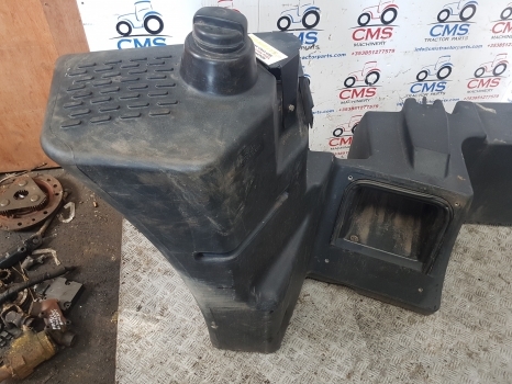 Claas Arion 640, 600 Series Fuel Tank 280 L, A36, 0021983240, 21984770, 21983240 - Réservoir de carburant pour Tracteur agricole: photos 2 Claas Arion 640, 600 Series Fuel Tank 280 L, A36, 0021983240, 21984770, 21983240 - Réservoir de carburant pour Tracteur agricole: photos 2