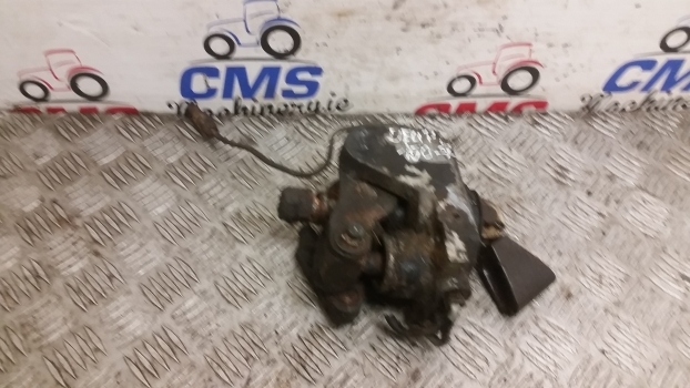 Deutz Agrotron 150 Mk3 Brake Actuator Slave Cylinder 044236310 - Cylindre de frein pour Tracteur agricole: photos 1 Deutz Agrotron 150 Mk3 Brake Actuator Slave Cylinder 044236310 - Cylindre de frein pour Tracteur agricole: photos 1