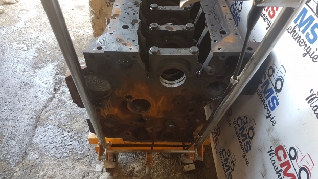 Deutz Agrotron 6.15 Engine Cylinder Block 04801850 - Bloc-cylindres pour Tracteur agricole: photos 3 Deutz Agrotron 6.15 Engine Cylinder Block 04801850 - Bloc-cylindres pour Tracteur agricole: photos 3