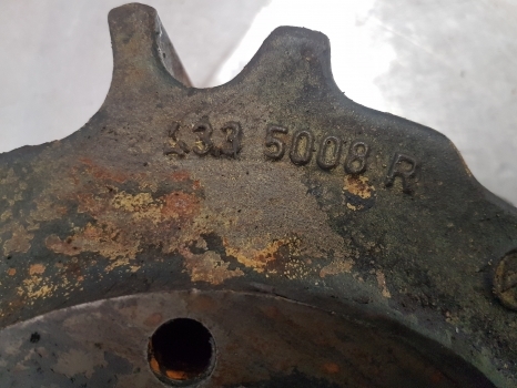 Deutz Dx, Dx4, Dx6 Rear Axle Intermediate Support Rhs 04331792; 4335008r - Essieu arrière pour Tracteur agricole: photos 3 Deutz Dx, Dx4, Dx6 Rear Axle Intermediate Support Rhs 04331792; 4335008r - Essieu arrière pour Tracteur agricole: photos 3