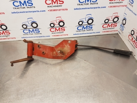 Fiat 115-90, 140-90, 130-90, 160-90, 180-90 Hydraulic Lift Control Lever 5130493 - Hydraulique pour Tracteur agricole: photos 4 Fiat 115-90, 140-90, 130-90, 160-90, 180-90 Hydraulic Lift Control Lever 5130493 - Hydraulique pour Tracteur agricole: photos 4