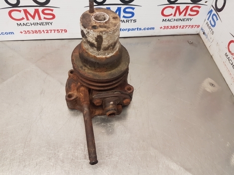 Fiat 1180, 1280, 1380, 1180dt, 666, 540 Water Pump Parts Only 4679242 - Pompe à liquide de refroidissement pour Tracteur agricole: photos 2 Fiat 1180, 1280, 1380, 1180dt, 666, 540 Water Pump Parts Only 4679242 - Pompe à liquide de refroidissement pour Tracteur agricole: photos 2