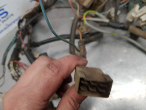 Fiat 160-90, 140-90, 115-90, 180-90, 160-90 Dash Wiring Loom Complete 5131408 - Câble/ Fil: photos 3 Fiat 160-90, 140-90, 115-90, 180-90, 160-90 Dash Wiring Loom Complete 5131408 - Câble/ Fil: photos 3