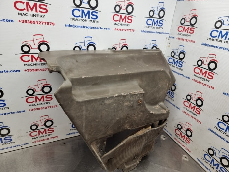 Fiat F140, F120, F130, F Series, Cab Interior Panel Cracked 5153814 - Cabine et intérieur: photos 2 Fiat F140, F120, F130, F Series, Cab Interior Panel Cracked 5153814 - Cabine et intérieur: photos 2