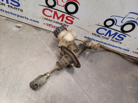 Fiat New Holland F, M, 60 Series F130, M115, 8160 Clutch Master Cylinder 5150299 - Cylindre d'embrayage pour Tracteur agricole: photos 2 Fiat New Holland F, M, 60 Series F130, M115, 8160 Clutch Master Cylinder 5150299 - Cylindre d'embrayage pour Tracteur agricole: photos 2
