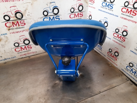 Ford 1000 Series, 2000, 3000, 4000, 5000, 6000, 7000 Driver Seat D8nn400la - Siège pour Machine agricole: photos 2 Ford 1000 Series, 2000, 3000, 4000, 5000, 6000, 7000 Driver Seat D8nn400la - Siège pour Machine agricole: photos 2