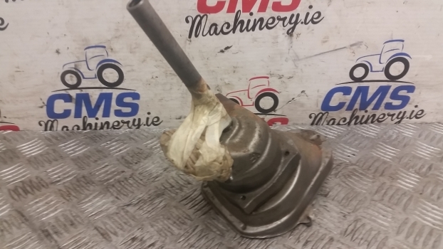 Ford 2910, 3 Cylinder Engines Engine Oil Pump E1nn6600dd, 81873261, 87554841 - Pompe à huile pour Tracteur agricole: photos 3 Ford 2910, 3 Cylinder Engines Engine Oil Pump E1nn6600dd, 81873261, 87554841 - Pompe à huile pour Tracteur agricole: photos 3