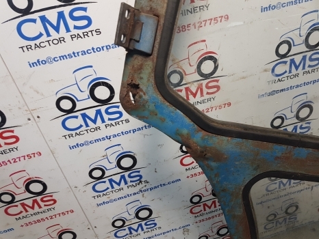 Ford 7600, 7710, 6600 Tw10, Tw20 Q Cab Door Right Assembly Rusty D8nn9420124bc - Portière et pièces pour Tracteur agricole: photos 5 Ford 7600, 7710, 6600 Tw10, Tw20 Q Cab Door Right Assembly Rusty D8nn9420124bc - Portière et pièces pour Tracteur agricole: photos 5