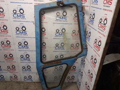 Ford 7710, 7910,tw10, Tw10 Q Cab Door Left Assembly D8nn9420125bc, D8nn9420125bb - Portière et pièces pour Tracteur agricole: photos 1 Ford 7710, 7910,tw10, Tw10 Q Cab Door Left Assembly D8nn9420125bc, D8nn9420125bb - Portière et pièces pour Tracteur agricole: photos 1