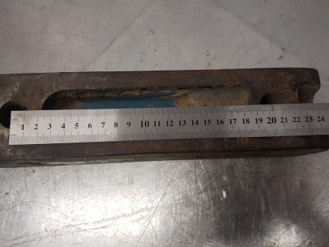 Frame/ Châssis Ford 7810, 6610, 6410, 7710, 8210 Hook For Fwd. E0nne918ac29b, 83943810: photos 10