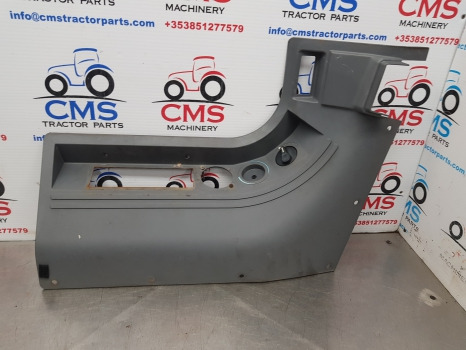 Ford 8340 Fiat 40, 60, M Series Radio/aircon Plastic Panel And Switches 82008436 - Cabine et intérieur: photos 1 Ford 8340 Fiat 40, 60, M Series Radio/aircon Plastic Panel And Switches 82008436 - Cabine et intérieur: photos 1