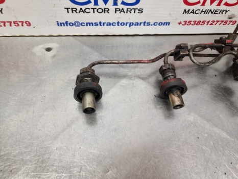 Ford, International, Assorted Fuel Injector Line Set, Pipes - Système de carburant: photos 5 Ford, International, Assorted Fuel Injector Line Set, Pipes - Système de carburant: photos 5