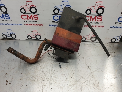 Jcb 2cx Right Hand Side Rear Light 700/23600 - Feu arrière pour Tractopelle: photos 1 Jcb 2cx Right Hand Side Rear Light 700/23600 - Feu arrière pour Tractopelle: photos 1