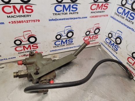 Jcb 410m, 412, 415, 425 Hydraulic Priority Valve 152b1088, 35/405900, 35/405000 - Hydraulique: photos 3 Jcb 410m, 412, 415, 425 Hydraulic Priority Valve 152b1088, 35/405900, 35/405000 - Hydraulique: photos 3