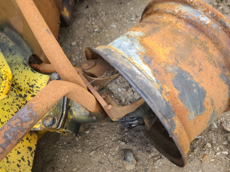 Jcb 530-105 Front axle hub lhs complete 18.16:1, 453/3338 - Essieu avant pour Matériel de manutention: photos 3 Jcb 530-105 Front axle hub lhs complete 18.16:1, 453/3338 - Essieu avant pour Matériel de manutention: photos 3