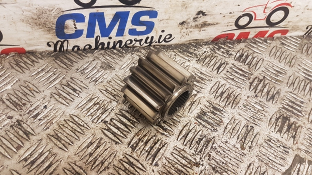 Jcb Fastrac 185-65, 185, 414s, 3170, 3200, 3190 Rear Axle Sun Gear 450/24408 - Essieu arrière: photos 1 Jcb Fastrac 185-65, 185, 414s, 3170, 3200, 3190 Rear Axle Sun Gear 450/24408 - Essieu arrière: photos 1