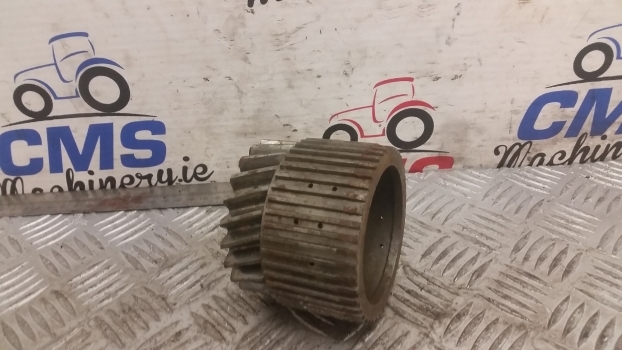 Jcb Transmission Gear 22/45 And Plate Support 445/12600, 449/02001, 44902001 - Transmission pour Tracteur agricole: photos 2 Jcb Transmission Gear 22/45 And Plate Support 445/12600, 449/02001, 44902001 - Transmission pour Tracteur agricole: photos 2