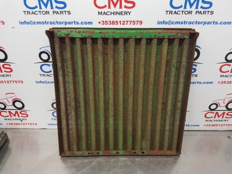 John Deere 1830, 2030, 2130, 2440, 2640 Side Grille, Grill Panel Ar72950 - Calandre: photos 2 John Deere 1830, 2030, 2130, 2440, 2640 Side Grille, Grill Panel Ar72950 - Calandre: photos 2
