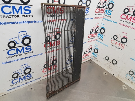 John Deere 3050, 3150, 3350, 2955, 3255, Engine Side Grille Lh L63528 - Calandre: photos 2 John Deere 3050, 3150, 3350, 2955, 3255, Engine Side Grille Lh L63528 - Calandre: photos 2
