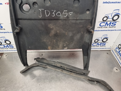John Deere 3050, 40, 50, 55 Series, Sg2 Cab Insulator Ar97883 - Cabine et intérieur: photos 5 John Deere 3050, 40, 50, 55 Series, Sg2 Cab Insulator Ar97883 - Cabine et intérieur: photos 5