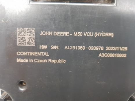 John Deere 5r, 6r Series 6r 185, Ecu Al220746, Al210192, Al211997 - Bloc de gestion: photos 3 John Deere 5r, 6r Series 6r 185, Ecu Al220746, Al210192, Al211997 - Bloc de gestion: photos 3