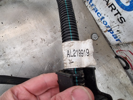 John Deere 6145r, 6155r, 6130r, Wiring Loom Complete Al219919, Al217846 - Câble/ Fil: photos 4 John Deere 6145r, 6155r, 6130r, Wiring Loom Complete Al219919, Al217846 - Câble/ Fil: photos 4