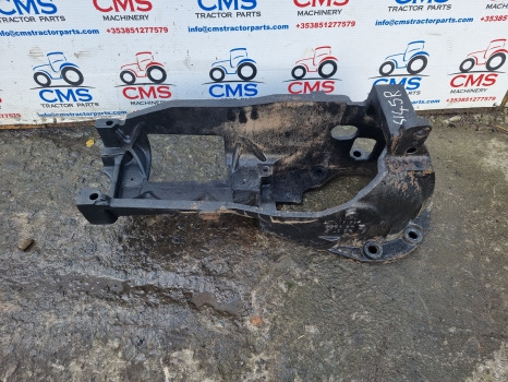 John Deere 6145r, 6m, 6r Series, Exhaust Carrier Bracket L213285 - Système d'échappement: photos 1 John Deere 6145r, 6m, 6r Series, Exhaust Carrier Bracket L213285 - Système d'échappement: photos 1