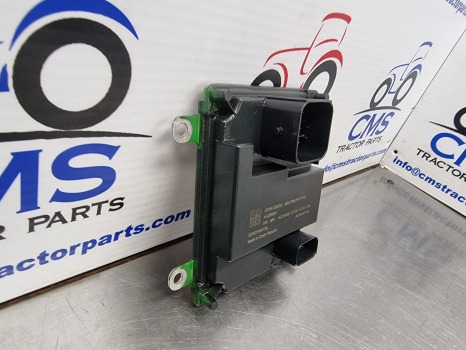John Deere 6145r, 6r Series, Ecu Multi Functional Controller Al220303, Al215329 - Bloc de gestion: photos 2 John Deere 6145r, 6r Series, Ecu Multi Functional Controller Al220303, Al215329 - Bloc de gestion: photos 2
