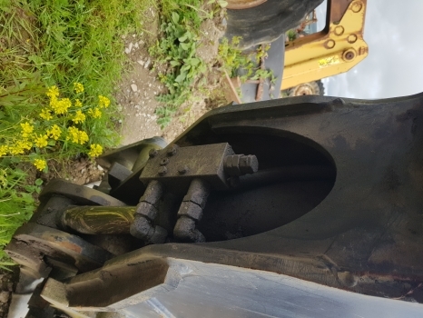 Manitou Mlt 735-120 Lsu Tilt Ram Cylinder 252392, 264802, 238842, 245512, 252392 - Vérin hydraulique pour Chariot télescopique: photos 1 Manitou Mlt 735-120 Lsu Tilt Ram Cylinder 252392, 264802, 238842, 245512, 252392 - Vérin hydraulique pour Chariot télescopique: photos 1