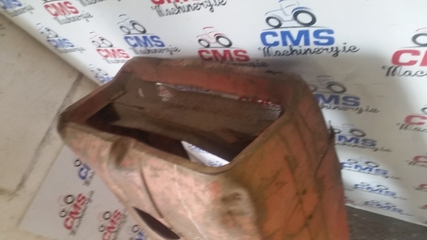 Massey Ferguson 135 Engine Hood Bonnet. Please Check By Photos. - Capot pour Tracteur agricole: photos 3 Massey Ferguson 135 Engine Hood Bonnet. Please Check By Photos. - Capot pour Tracteur agricole: photos 3