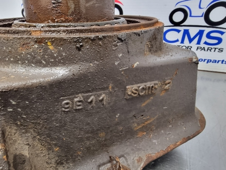 Massey Ferguson 3080, 3085, Front Axle Swivel Housing 3427373m92, 3426746r2 - Essieu avant: photos 5 Massey Ferguson 3080, 3085, Front Axle Swivel Housing 3427373m92, 3426746r2 - Essieu avant: photos 5