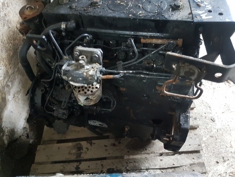Massey Ferguson 4255, 4245 Complete Engine Perkins For Parts 735168m91 - Moteur pour Tracteur agricole: photos 3 Massey Ferguson 4255, 4245 Complete Engine Perkins For Parts 735168m91 - Moteur pour Tracteur agricole: photos 3