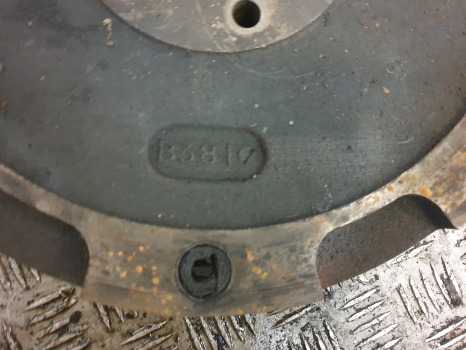 Massey Ferguson 50b Engine Flywheel 31215680 - Volant moteur: photos 3 Massey Ferguson 50b Engine Flywheel 31215680 - Volant moteur: photos 3