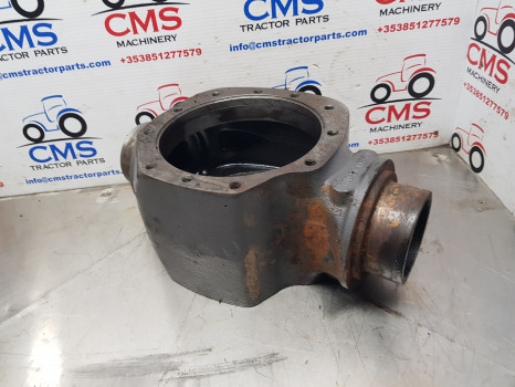 Massey Ferguson 5612 Front Axle Centre Housing 7300111301, 730.01.113.61 - Essieu avant pour Tracteur agricole: photos 3 Massey Ferguson 5612 Front Axle Centre Housing 7300111301, 730.01.113.61 - Essieu avant pour Tracteur agricole: photos 3