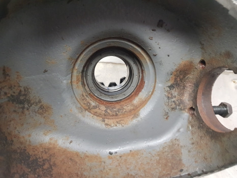 Essieu avant Massey Ferguson 5612 Front Axle Swivel Housing Lhs 730.06.070.61, 7300607001: photos 8