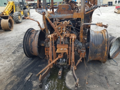 Massey Ferguson 5612 Front, Rear Axle, Pto, Transmission, Engine Parts - Moteur: photos 4 Massey Ferguson 5612 Front, Rear Axle, Pto, Transmission, Engine Parts - Moteur: photos 4