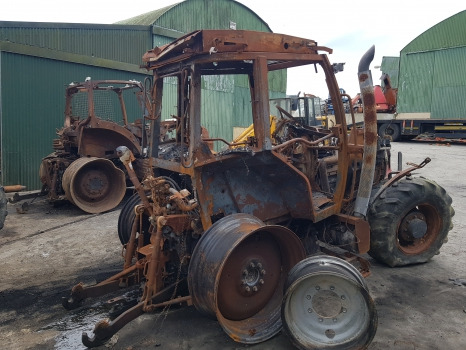 Massey Ferguson 5612 Front, Rear Axle, Pto, Transmission, Engine Parts - Moteur: photos 3 Massey Ferguson 5612 Front, Rear Axle, Pto, Transmission, Engine Parts - Moteur: photos 3