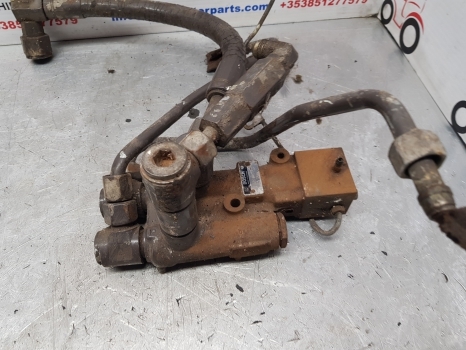 Massey Ferguson 690, 698, 265, 290 Trailer Brake Valve 1676468m91, 0538008314 - Valve de frein pour Tracteur agricole: photos 5 Massey Ferguson 690, 698, 265, 290 Trailer Brake Valve 1676468m91, 0538008314 - Valve de frein pour Tracteur agricole: photos 5