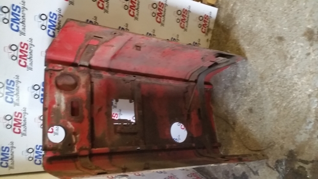 Massey Ferguson 690 Engine Hood Bonnet Assy 1680651m91, 1680650m91, 1680651m91 - Capot pour Tracteur agricole: photos 3 Massey Ferguson 690 Engine Hood Bonnet Assy 1680651m91, 1680650m91, 1680651m91 - Capot pour Tracteur agricole: photos 3