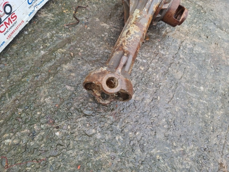 Massey Ferguson 698t, 298, 1004, 699, Front Axle Housing Beam 3426213m1 - Essieu avant: photos 4 Massey Ferguson 698t, 298, 1004, 699, Front Axle Housing Beam 3426213m1 - Essieu avant: photos 4