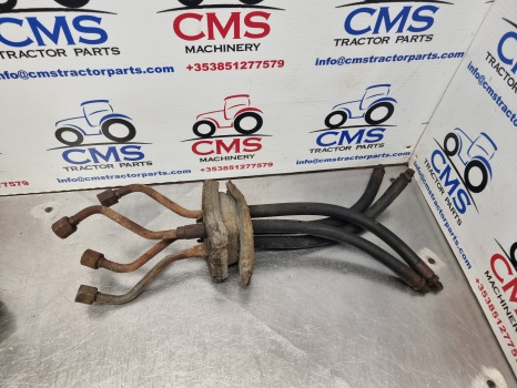 Massey Ferguson 698t, 675, 690, 1004, Steering Pipes Kit 1693529m92, 1693530m92 - Commande de gouvernail: photos 2 Massey Ferguson 698t, 675, 690, 1004, Steering Pipes Kit 1693529m92, 1693530m92 - Commande de gouvernail: photos 2